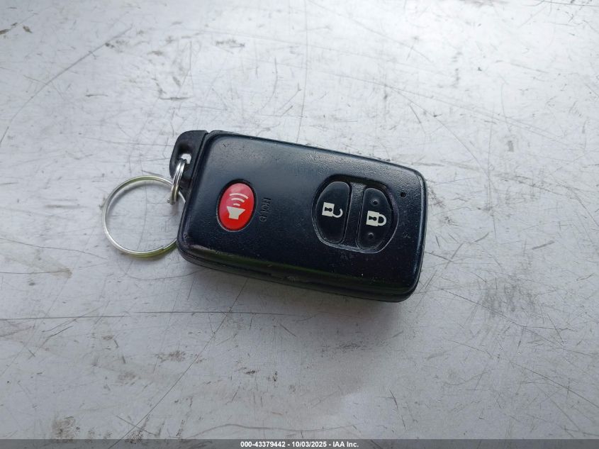 2011 Toyota Prius Two VIN: JTDKN3DUXB5318304 Lot: 43379442