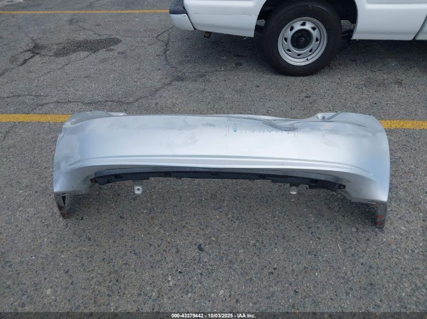 2011 Toyota Prius Two VIN: JTDKN3DUXB5318304 Lot: 43379442