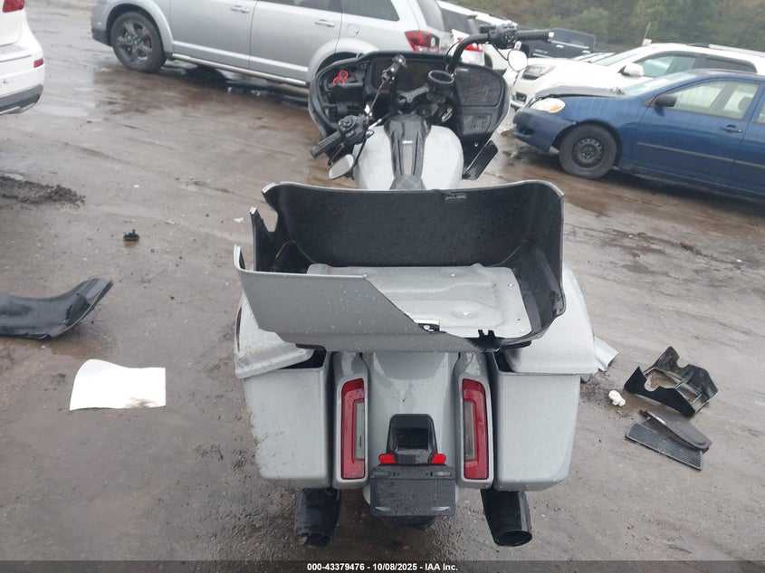 2025 Harley-Davidson Fltrx VIN: 1HD1KH714SB608864 Lot: 43379476