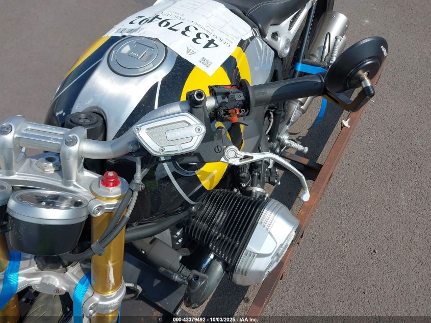 2018 BMW R Nine T VIN: WB10J0305JZ698527 Lot: 43379492