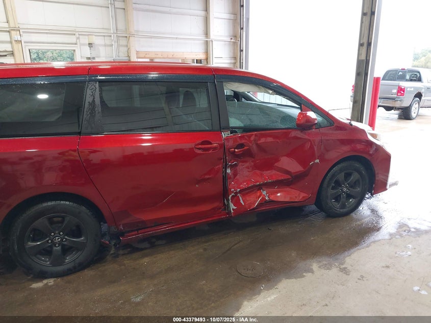 5TDZK3DC9ES505384 2014 TOYOTA SIENNA photo no. 6
