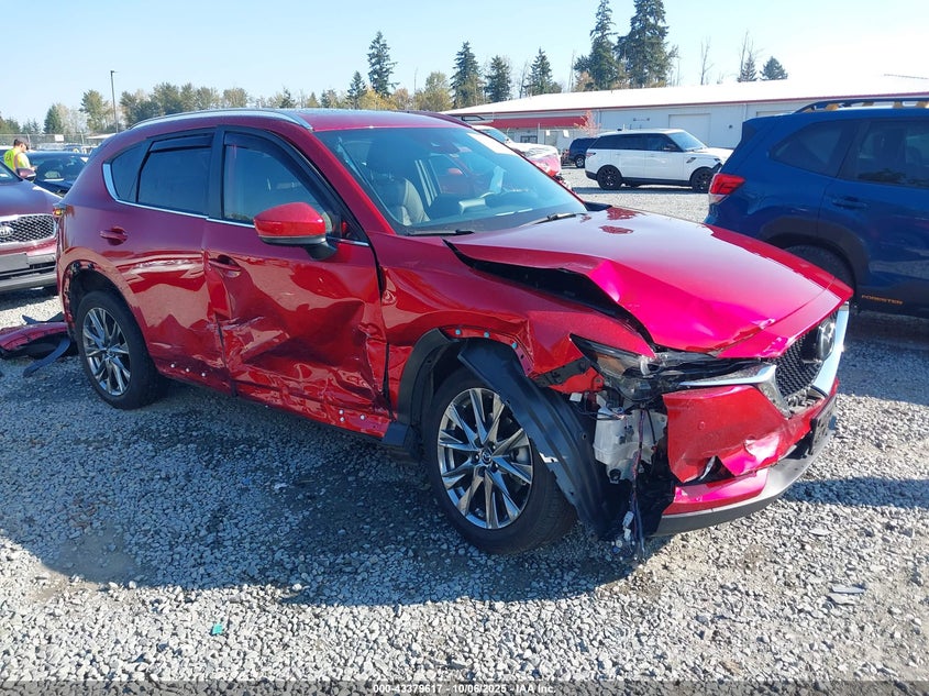 MAZDA CX-5 SIGNATURE