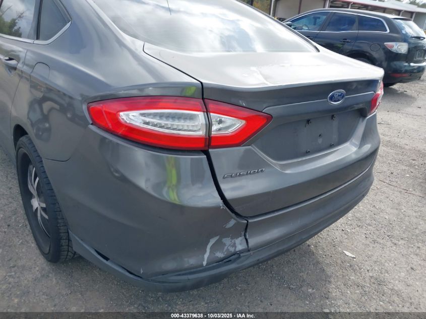 2013 Ford Fusion S VIN: 3FA6P0G72DR338553 Lot: 43379638