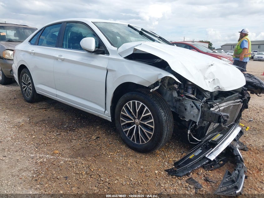 VOLKSWAGEN JETTA 1.4T R-LINE/1.4T S/1.4T SE