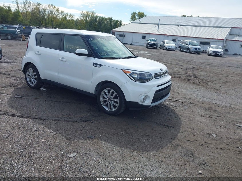 KIA SOUL +