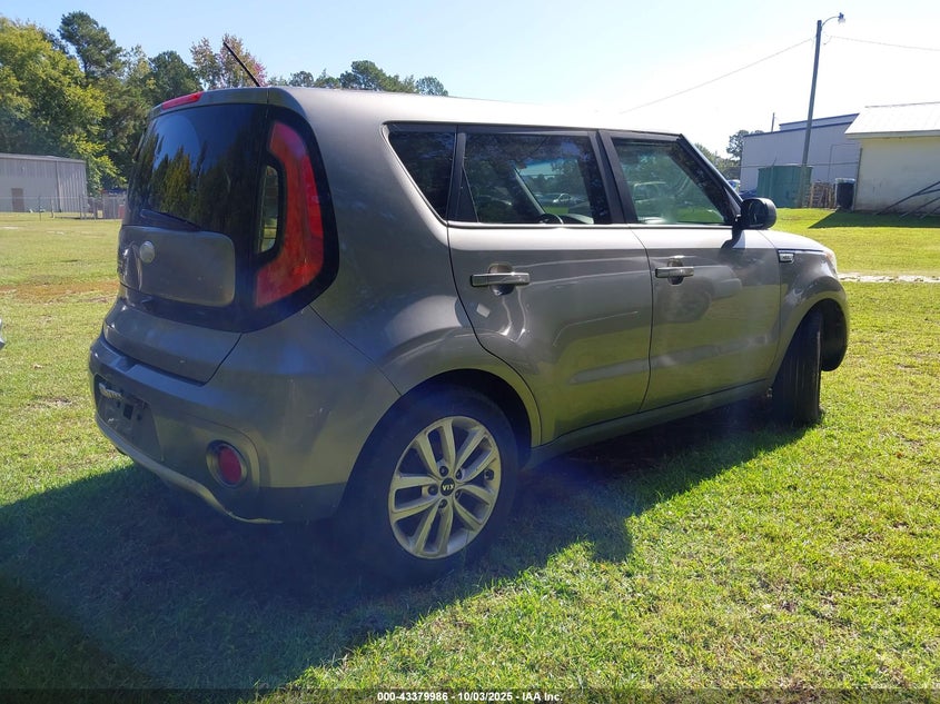 2018 KIA SOUL + KNDJP3A53J7573690
