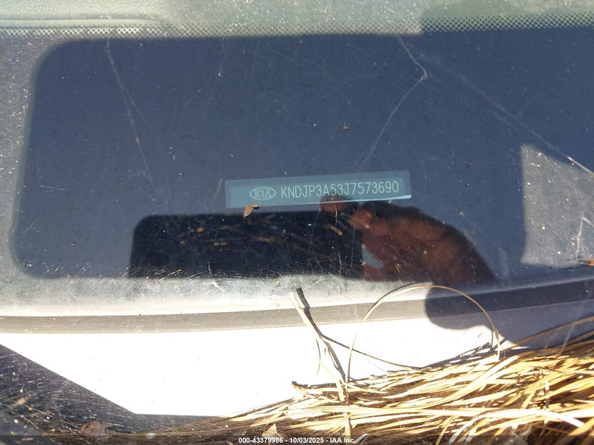 2018 KIA SOUL + KNDJP3A53J7573690