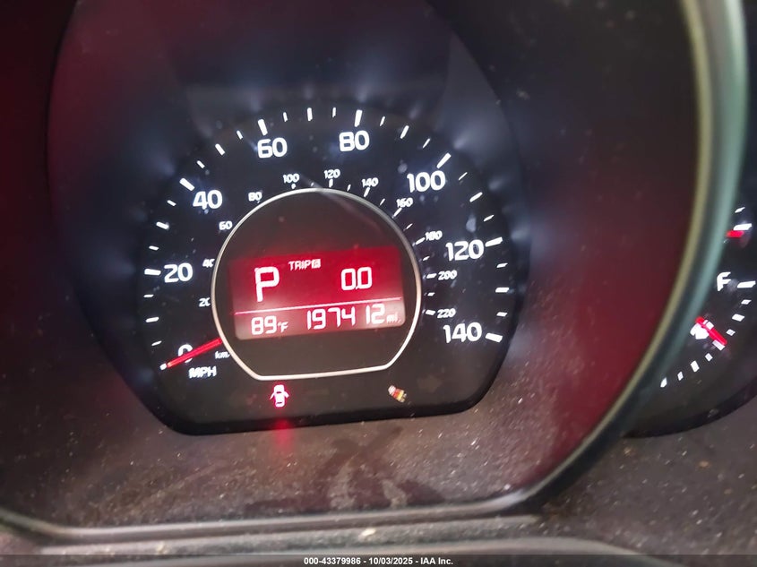 2018 KIA SOUL + KNDJP3A53J7573690