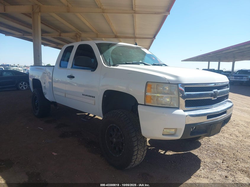 CHEVROLET SILVERADO 1500 LT