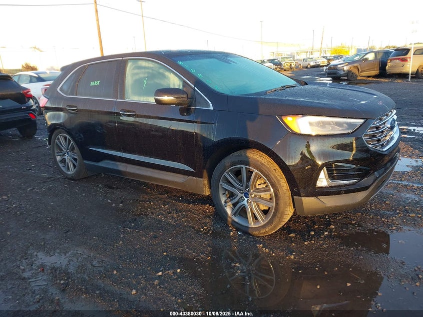 FORD EDGE TITANIUM
