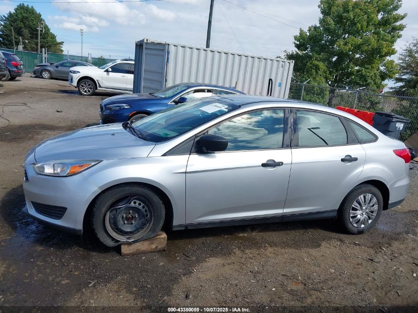 2018 Ford Focus S VIN: 1FADP3E28JL209534 Lot: 43380059
