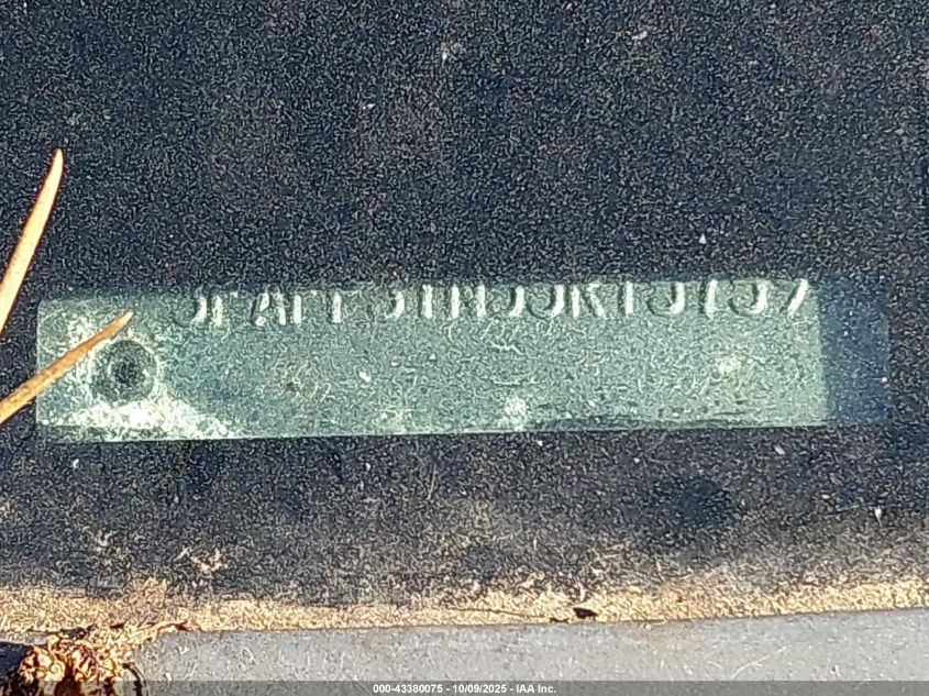 2005 Ford Focus Zx3 VIN: 3FAFP31N55R157599 Lot: 43380075