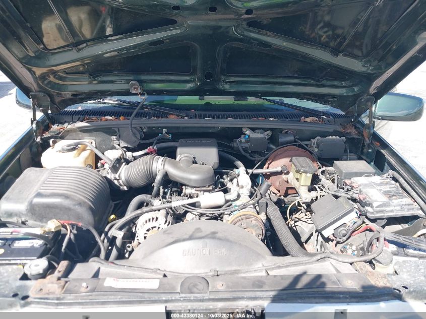 1996 Chevrolet Tahoe K1500 VIN: 3GNEK18R1TG111267 Lot: 43380124