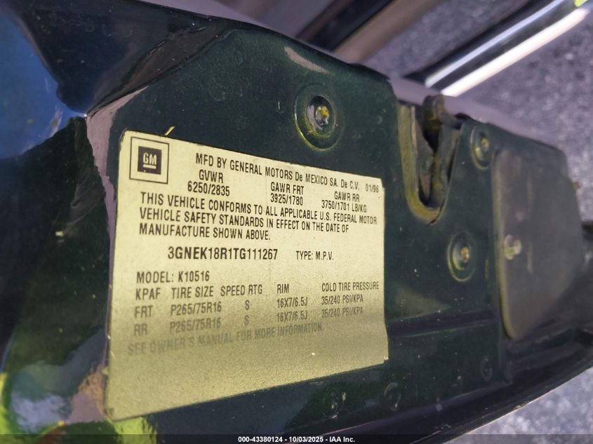 1996 Chevrolet Tahoe K1500 VIN: 3GNEK18R1TG111267 Lot: 43380124