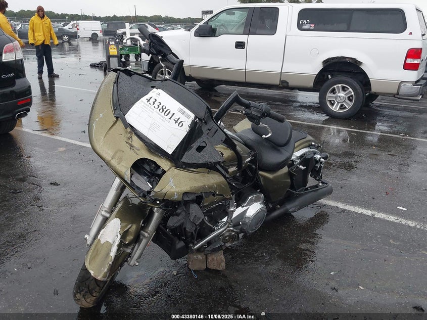 1HD1KTC19HB611101 2017 HARLEY-DAVIDSON ROAD GLIDE photo no. 2