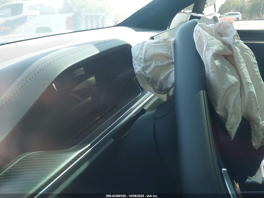 2022 Tesla Model X Plaid Tri Motor All-Wheel Drive VIN: 7SAXCBE64NF349253 Lot: 43380165