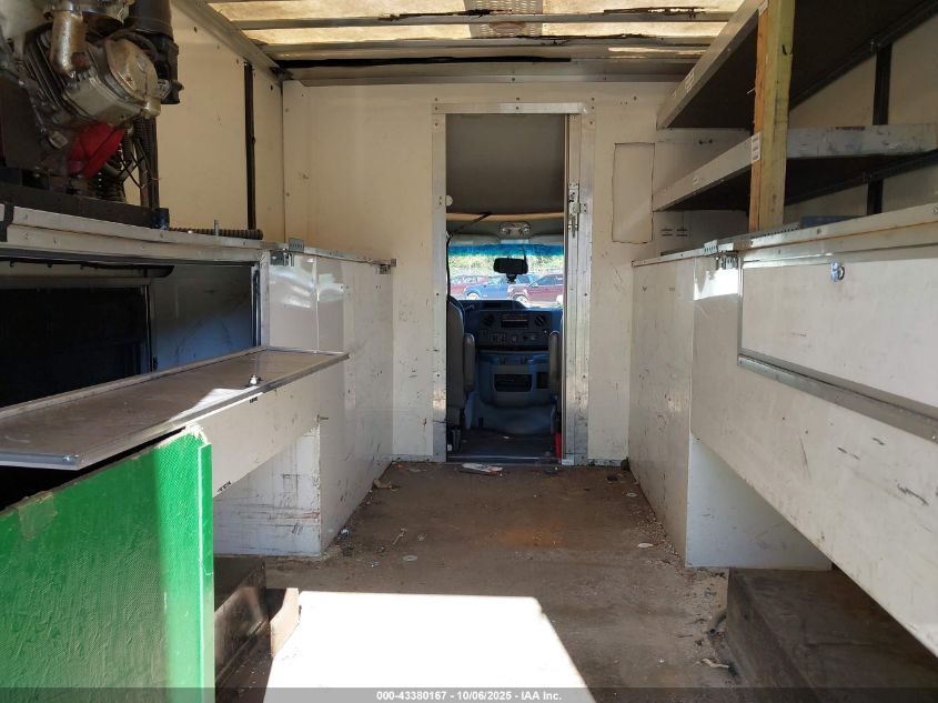 2017 Ford E-350 Cutaway VIN: 1FDWE3F64HDC66923 Lot: 43380167