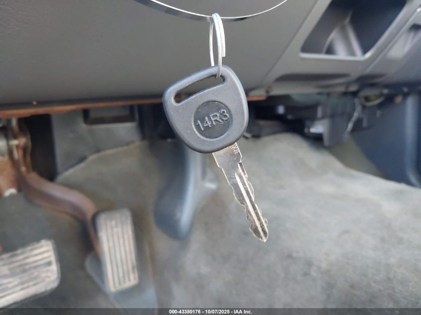 2003 Chevrolet Silverado 1500 Ls VIN: 2GCEK19T031324173 Lot: 43380176