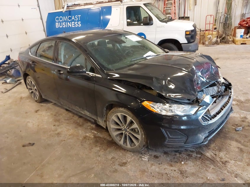 FORD FUSION SE