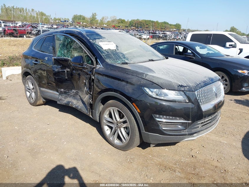 2019 LINCOLN MKC RESERVE - 5LMCJ3D90KUL10111