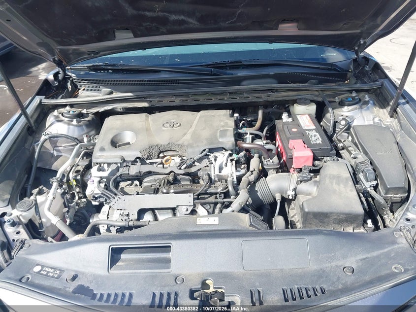 2018 Toyota Camry Le VIN: 4T1B11HKXJU509228 Lot: 43380382