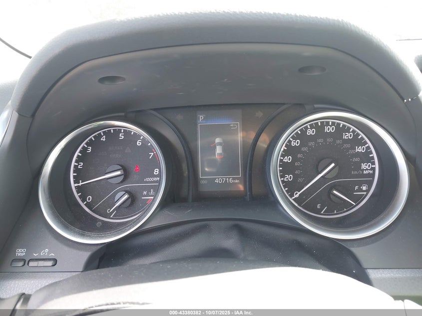 2018 Toyota Camry Le VIN: 4T1B11HKXJU509228 Lot: 43380382