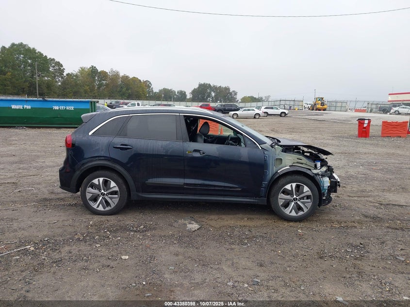 2022 KIA NIRO EV EX KNDCC3LG6N5117784