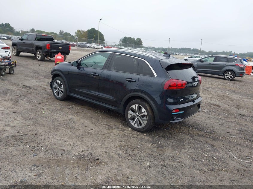 2022 KIA NIRO EV EX KNDCC3LG6N5117784