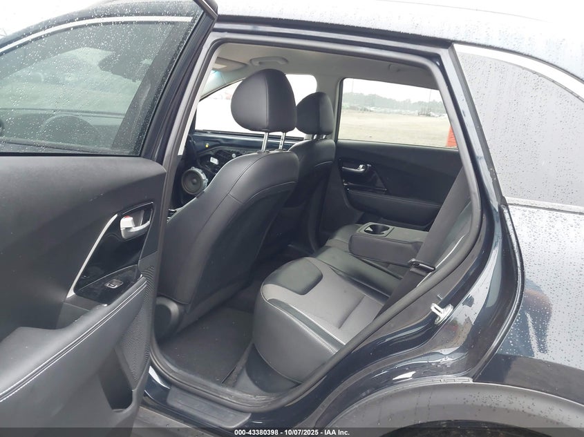 2022 KIA NIRO EV EX KNDCC3LG6N5117784