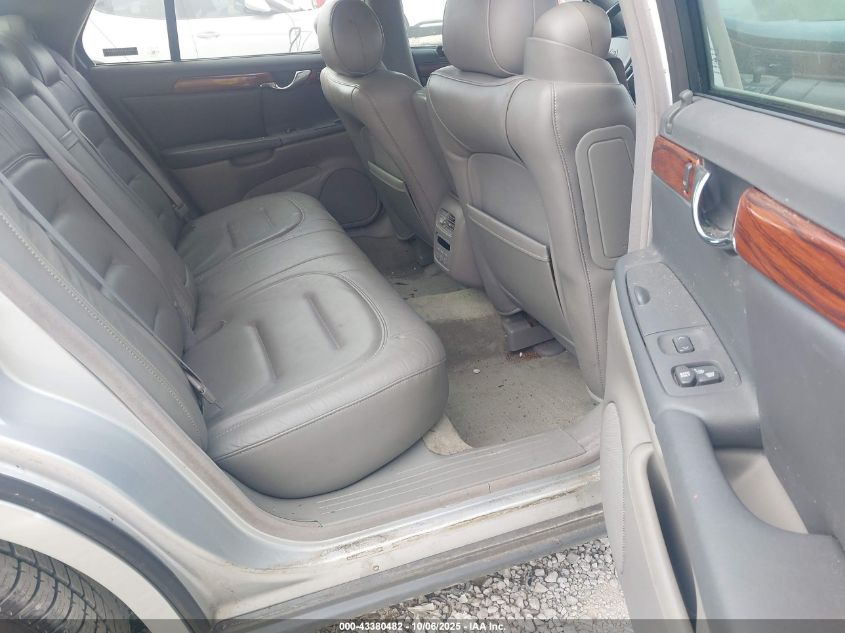 2000 Cadillac Deville Standard VIN: 1G6KD54Y3YU353141 Lot: 43380482