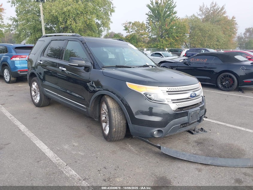 FORD EXPLORER XLT