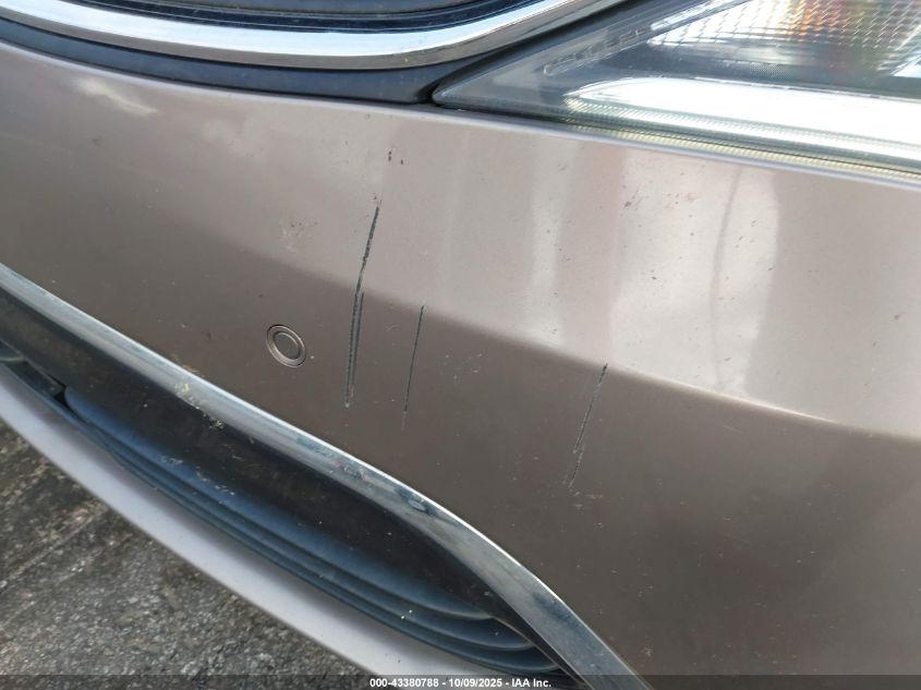 2018 Chrysler Pacifica Hybrid Limited VIN: 2C4RC1N77JR172611 Lot: 43380788