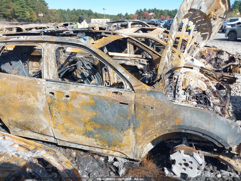 2025 Kia Sorento X-Line Sx VIN: 5XYRKDJF4SG335142 Lot: 43380820