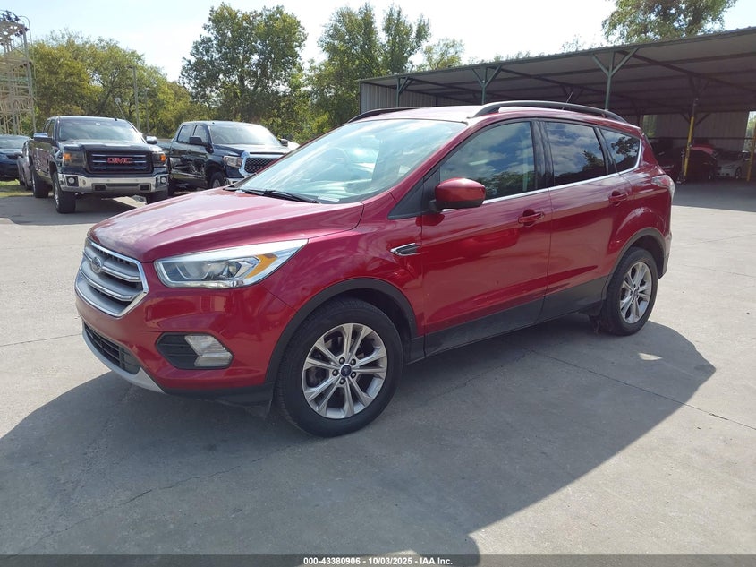 2017 FORD ESCAPE SE - 1FMCU0GD7HUB41237