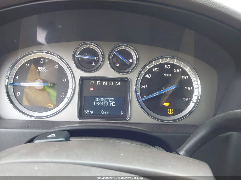 2009 Cadillac Escalade Standard VIN: 1GYFK23249R114664 Lot: 43380961