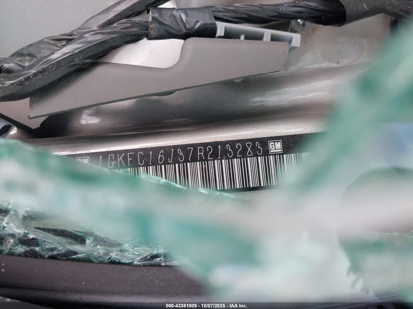 2007 GMC Yukon Xl 1500 Sle VIN: 1GKFC16J37R213283 Lot: 43381009