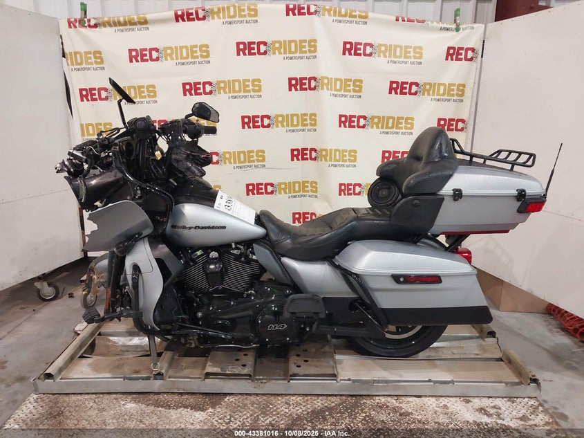 2020 Harley-Davidson Fltrk VIN: 1HD1KZF1XLB641411 Lot: 43381016