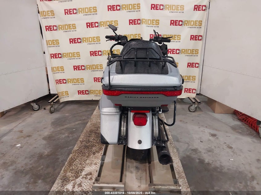 2020 Harley-Davidson Fltrk VIN: 1HD1KZF1XLB641411 Lot: 43381016