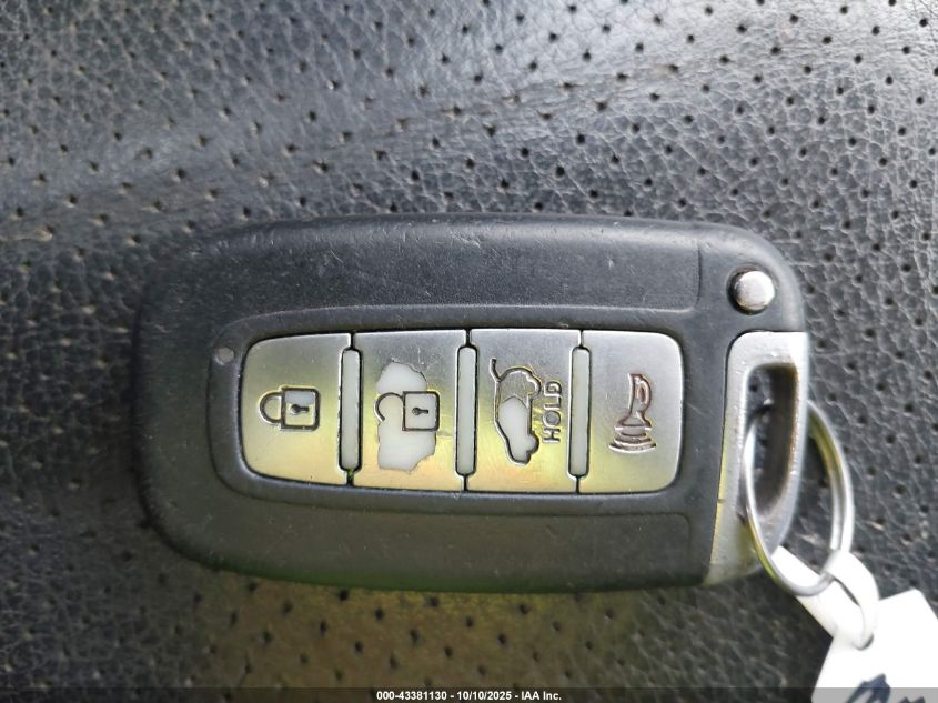 2011 Kia Sorento Ex VIN: 5XYKU4A16BG168721 Lot: 43381130