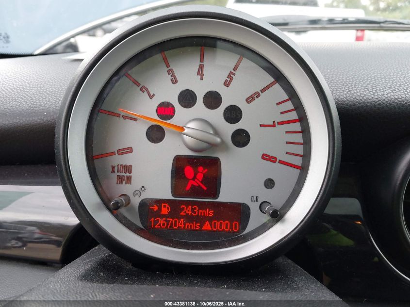 2009 Mini Cooper VIN: WMWMF33529TU73545 Lot: 43381138