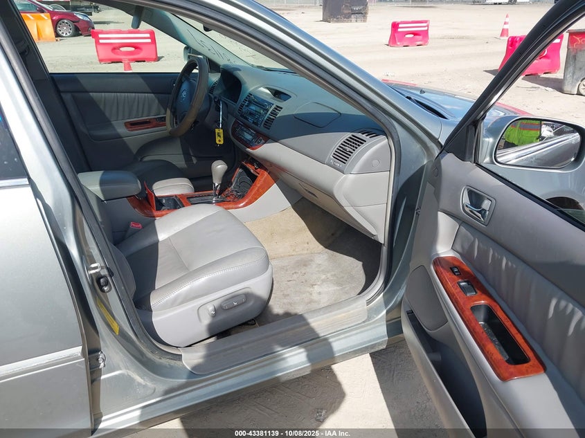 4T1BF30K66U627129 2006 TOYOTA CAMRY photo no. 5