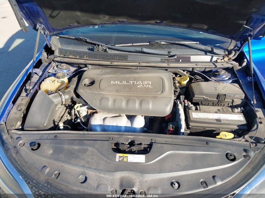 2015 Chrysler 200 Limited VIN: 1C3CCCAB5FN606979 Lot: 43381144