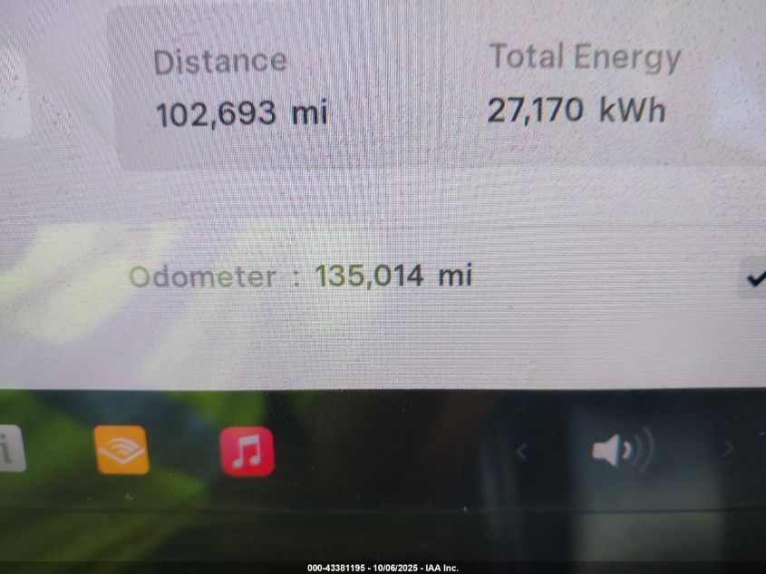 2018 Tesla Model 3 Long Range/Performance VIN: 5YJ3E1EB1JF103137 Lot: 43381195