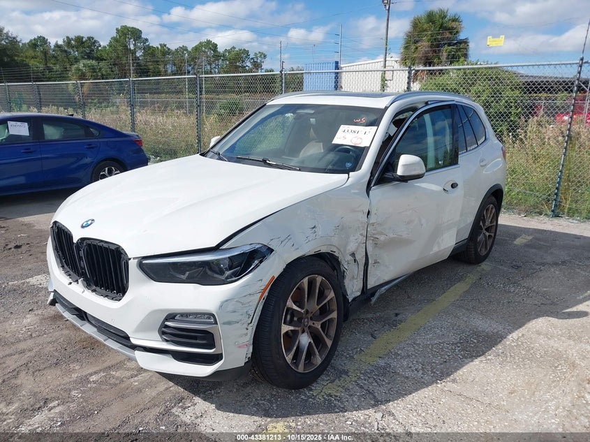 5UXCR6C07M9E83555 2021 BMW X5 photo no. 2