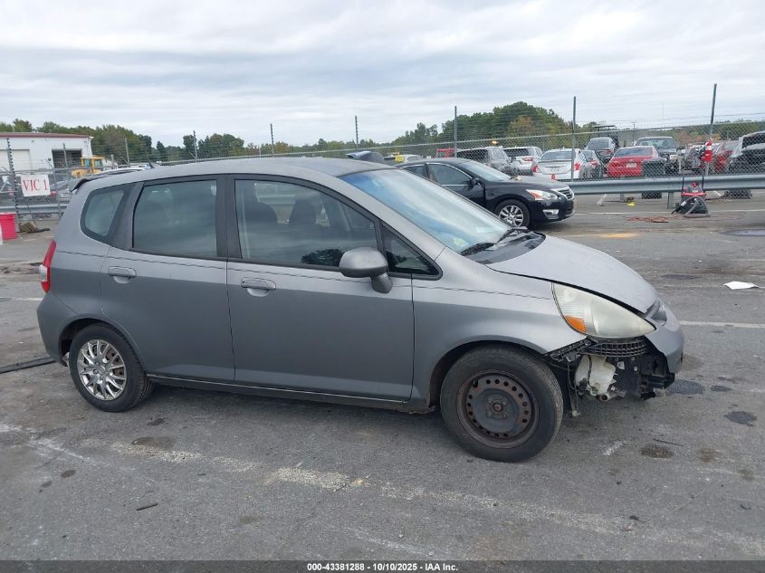 2008 Honda Fit VIN: JHMGD38438S005770 Lot: 43381288