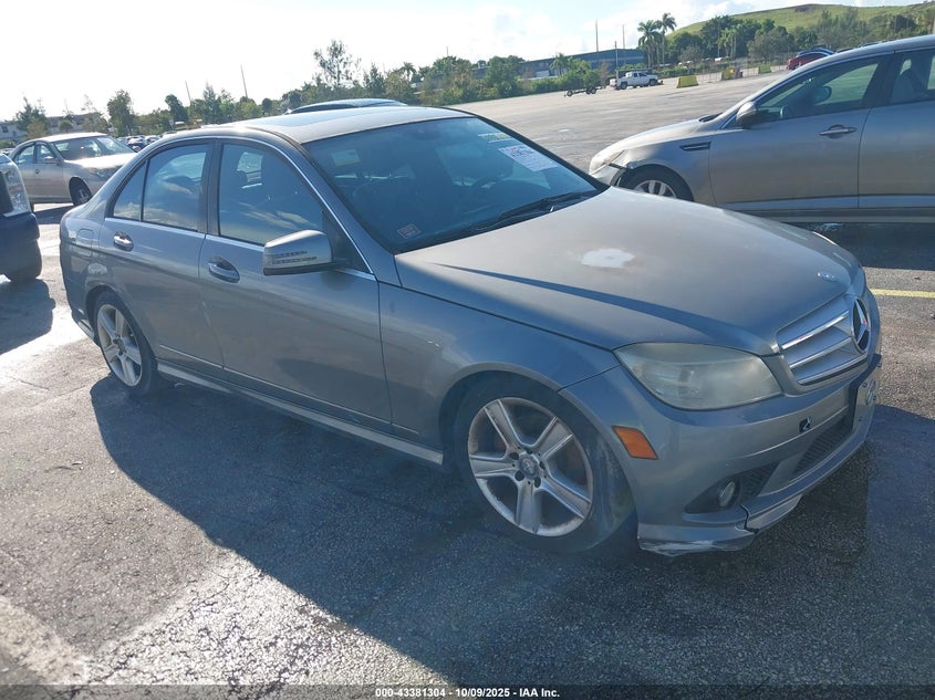 MERCEDES-BENZ C-CLASS LUXURY 4MATIC/SPORT 4MATIC