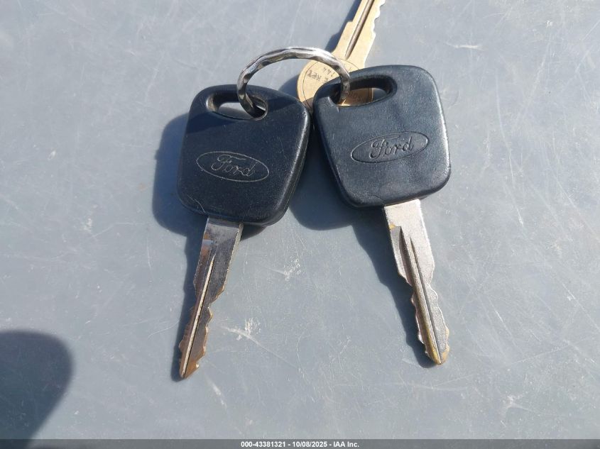 2001 Ford F-150 Lariat/Xl/Xlt VIN: 1FTRX18L51NB37737 Lot: 43381321