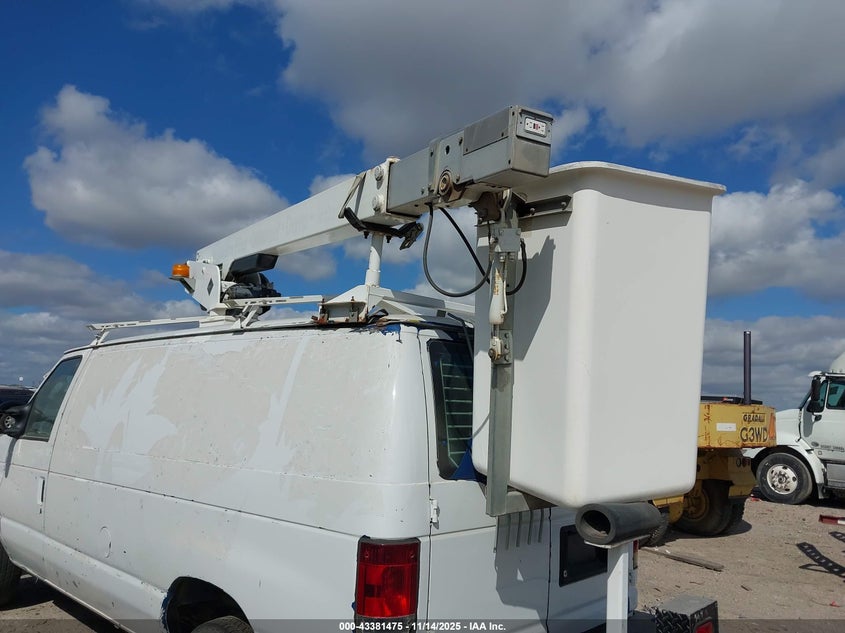 2013 Ford E-350 Super Duty Commercial VIN: 1FDSE3EL5DDB15055 Lot: 43381475