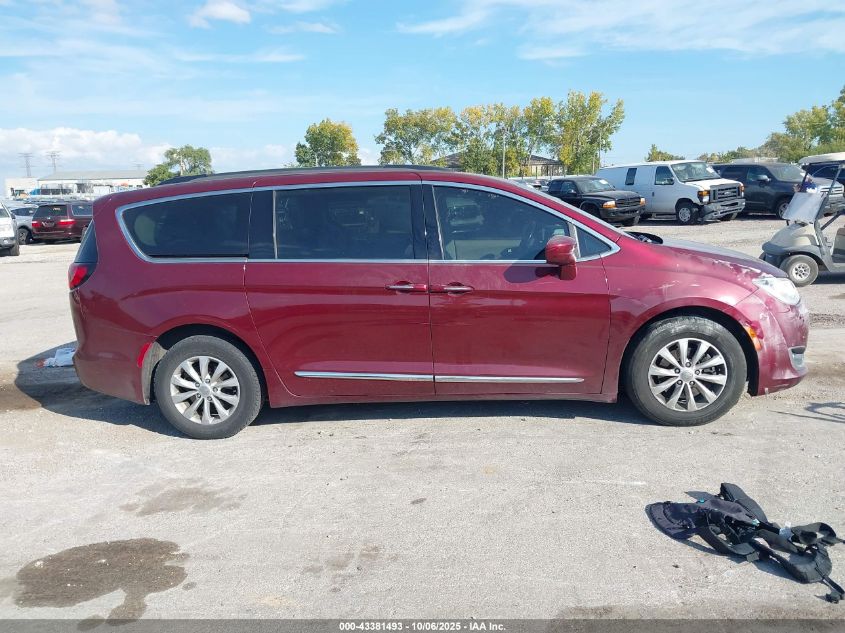 2017 Chrysler Pacifica Touring-L VIN: 2C4RC1BG0HR703050 Lot: 43381493