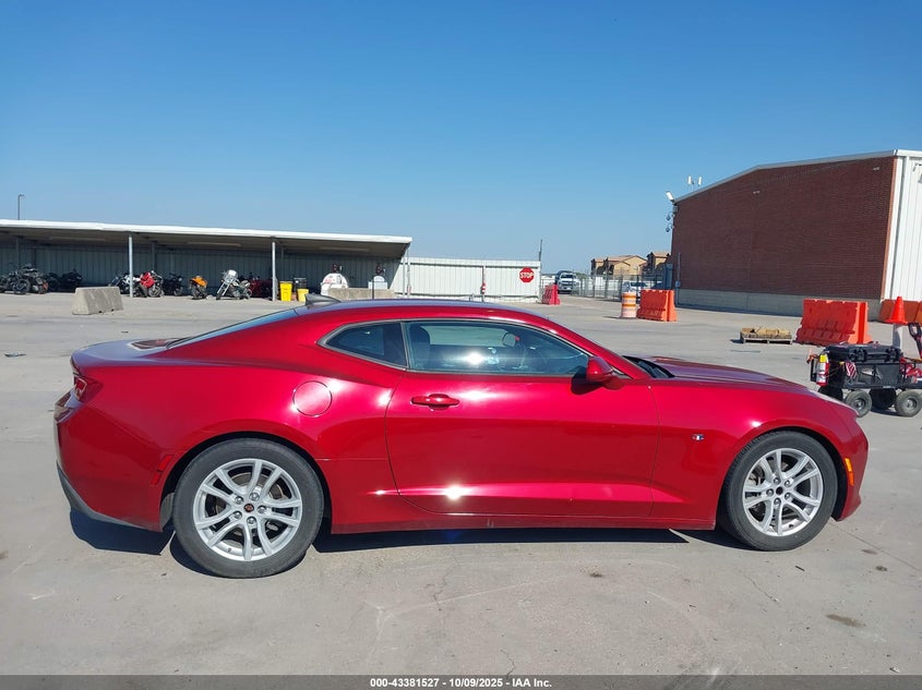 2017 Chevrolet Camaro 1Lt VIN: 1G1FB1RX2H0103788 Lot: 43381527